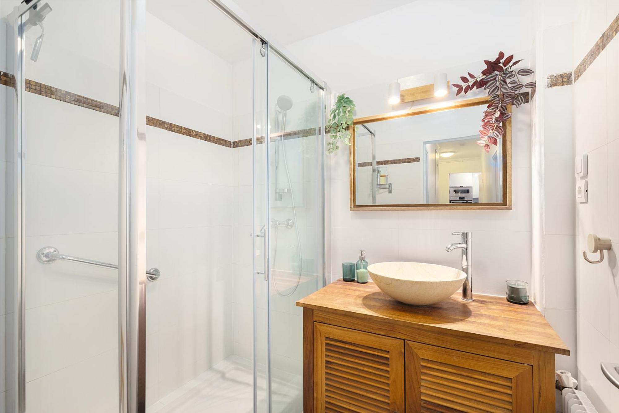 Cosy'N Paris - Parking Secure - Metro 14 - Wifi - Terrace - Premium Bedding Apartment Gentilly Ngoại thất bức ảnh